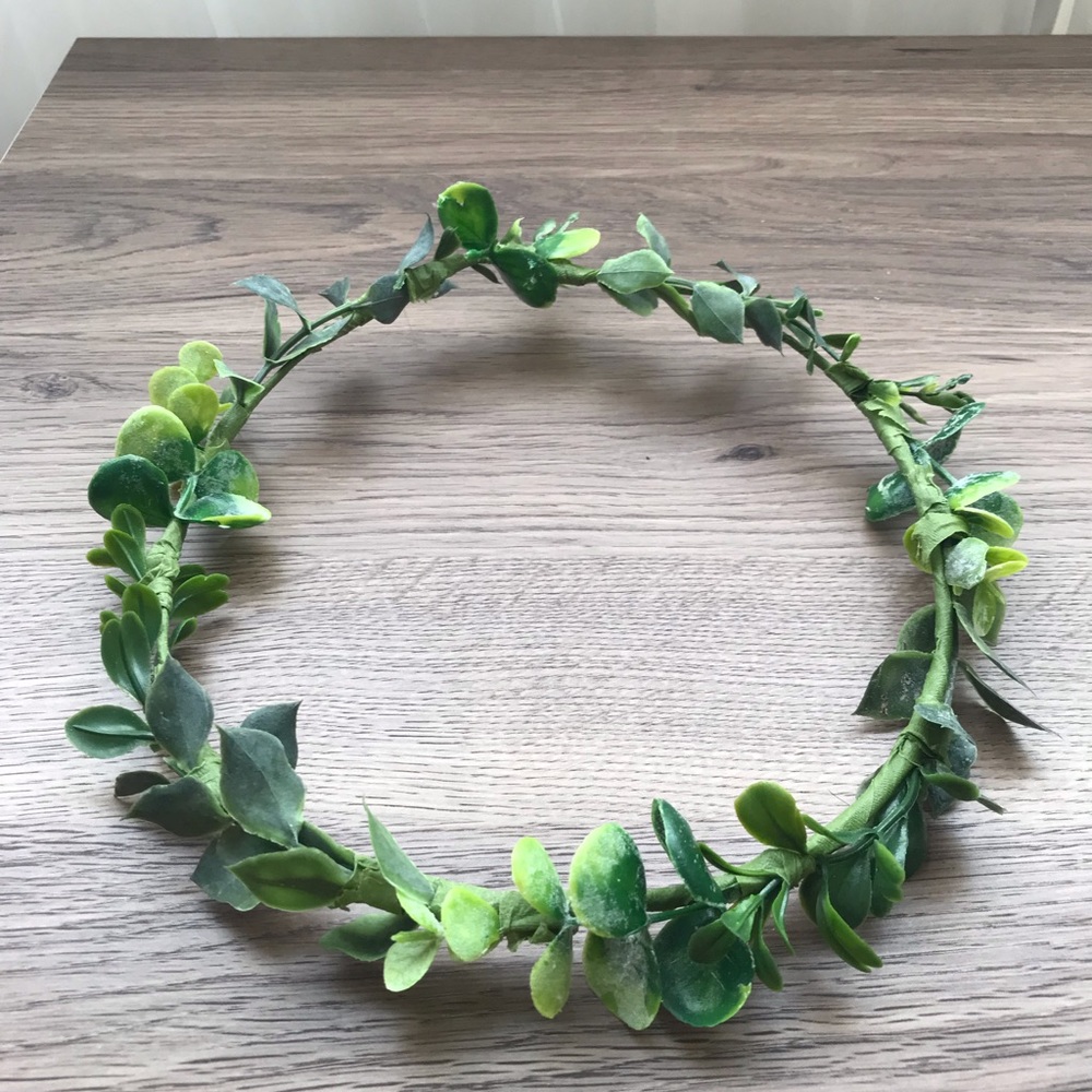 Greenery hair wreath